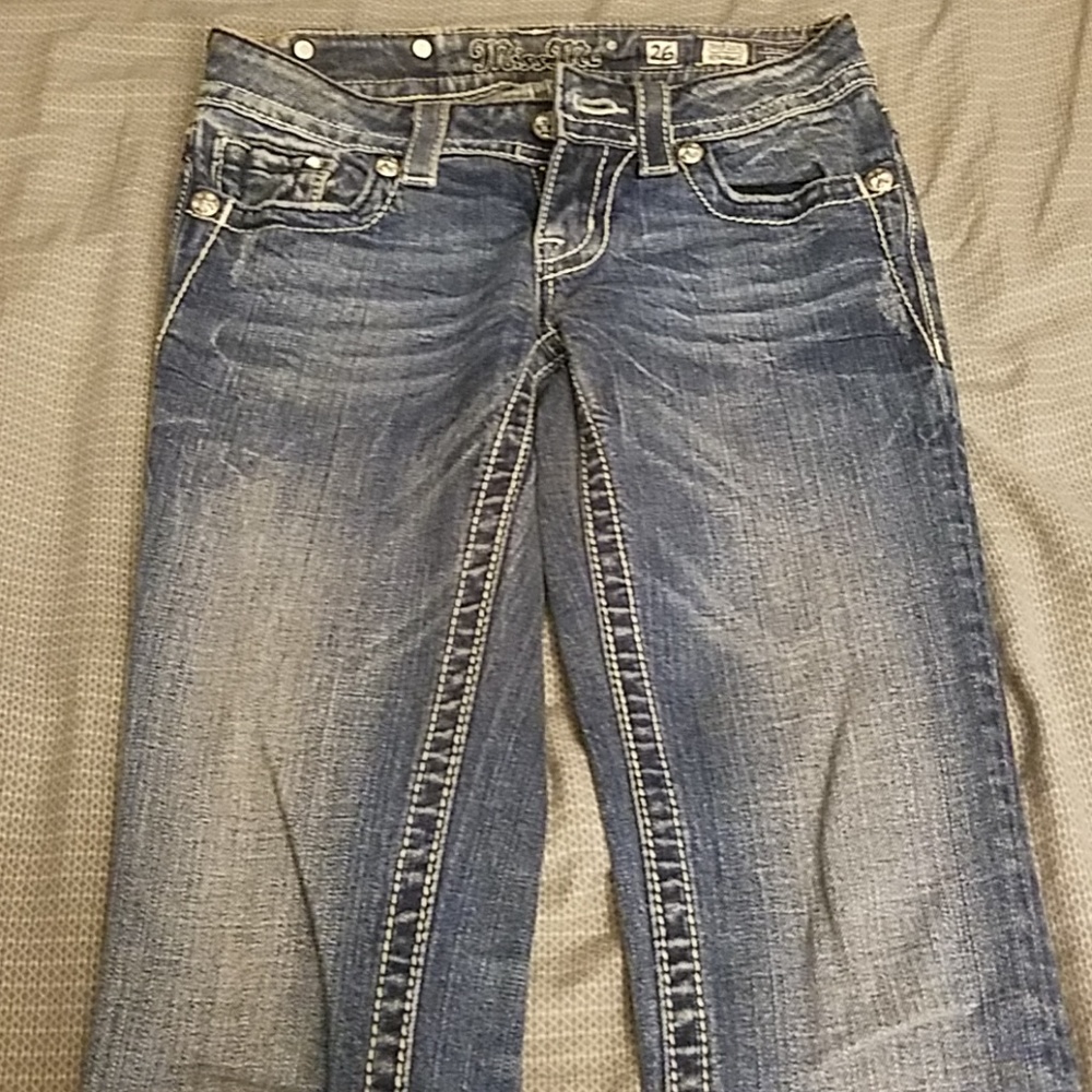 Juniors miss me straight jeans